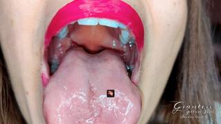 Red lipstick mouth tour