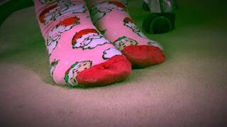 Foot Worship - Ignoring You, Ho Ho Ho | Christmas Sock Tease | Phone Call, Typing, & Cleaning Ignored