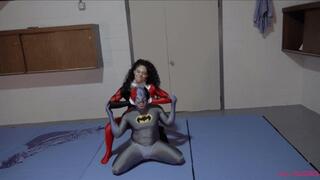 Harley Quinn vs Batman