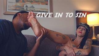 Morgana Soles Mind Fucks Toe Sucking Foot Boy - Foot Worship & Foot Domination