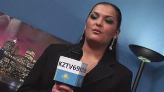 Tarra White Sucks And Fucks Bareback At The Same Time While Jasmine's Tits Bounce! (mp4)