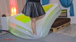 Mila - Pool destruction 03