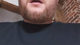 Eating my tiny roommate: Vore