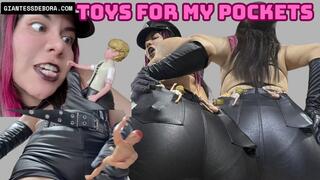 Giantess play with his toys in pockets