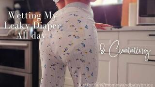 Wetting My Leaky Diaper All Day & Cumming