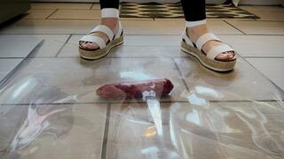 Pepperoni Under Plastic Mat Crush In Sandals