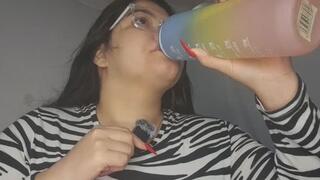 Listen to My Throat – You Can Hear the Water Going Down