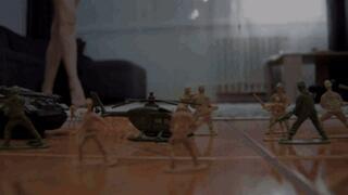 Giantess Cassie (wmv)