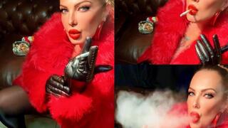 Between leather gloves, fur and lots of smoke - Marlboro Red