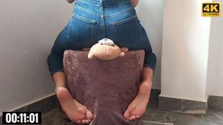 Teddy Bear Butt Crush - 4K MP4