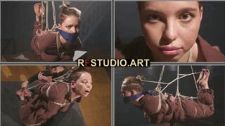 Guzel - Live Bondage Seance With Suspension (UHD 4K MP4)