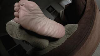 Cum To Sexy Milf Feet, 2nd