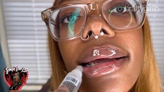 Glossy Lip Lover Close Up JOI (Kisses, Puckers, Moans)