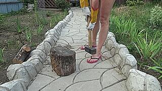 drop a big hammer on foot