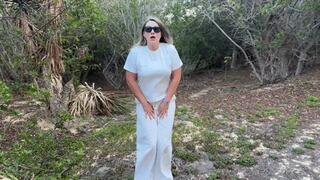 Quick stop in the public park and pee