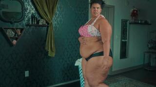 Size Comparison With Amazon (1080p)