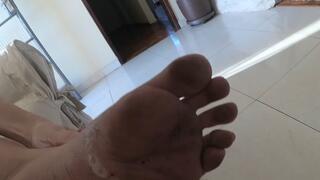 walking with dirty feet