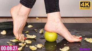 Apple Cucumber Crush - 4K MP4