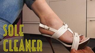 CC - Sole cleaner