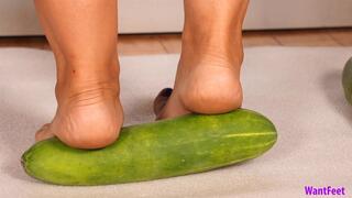 Nikita Cucumber Crush - Food Crushing - HD MP4