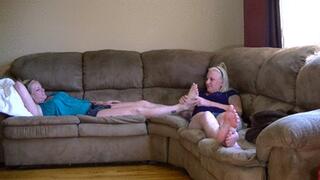 Jessica licking Angie (mp4)