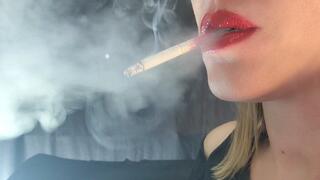 Close Up Smoking Eve 120 Menthol