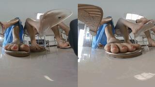 3DVR180 ANNA XIAOYU XIAOYUE POV tramples on little men