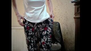 white tshirt sexygeny smokingg 0033