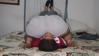 My girl loves my farts in her face and bears the full weight of my ass so big and heavy the bad smell of my ass