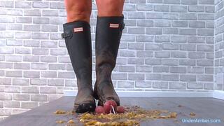 Goddess Amber - Bananas, Boots & Balls - Smashing Your Cock & Balls Under My Dirty Hunter Wellies - 191 Slave Cam - Trample Trampling CBT Food Crush Crushing Bootjob Footjob Shoejob Cumshot