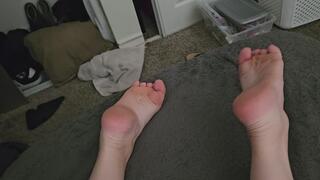 Soft Curvy Cum Catching Soles