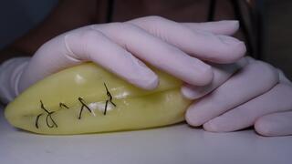 I operated on a vegetable pepper in medical gloves and sewed it together 4k