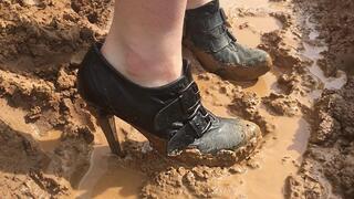 high heels in mud, wet high heels, heels stuck in mud, high heels stuck, wrecked shoes, shoes in mud