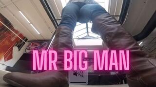 giantess crew MR Big Man