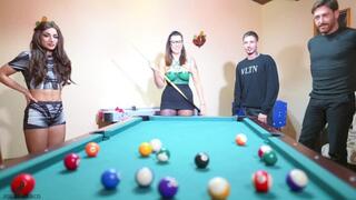 3 on 2 - TEENAGER VS MILF - Gang Bang