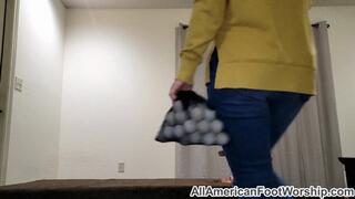 Rachel tries golfing complete