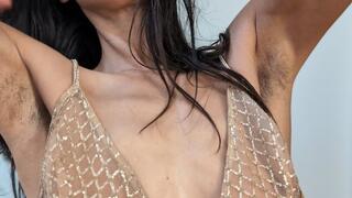 SEXY ARMPIT STUBBLE | Donna