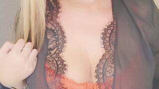 Maisie Lewis fucks herself with a purple vibrator