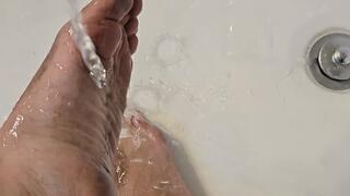 Bath time for my dirty toes!