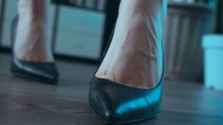 VERSION TWO: Thief Gets Shrunken and Hunted By High Heeled Giantess - Ft Imilia Audley