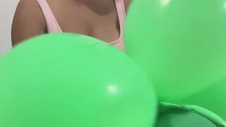 Pop balloon with me nails