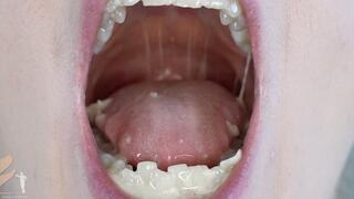 Constance Cheesy Dinner Vore - 4K