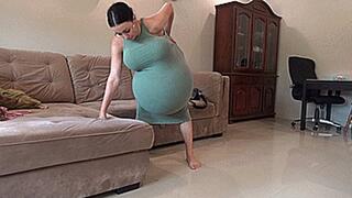 my stomach swelled up in my slee a