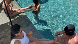 Summer Time Foot Worship (720p)