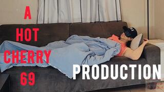 Blindfolded! Who's Hot Body Is That?