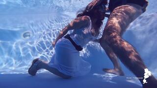 Deep lovers 8 - The White Lady