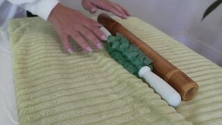 Farting Massagem - RaveGirl & Melissa - CLIP 1