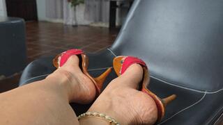 Highly Arched Feet Addiction 1 by Milah Arches