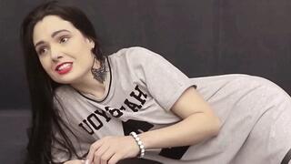 Smoking Girls From Brazil Model Paula Virginia Slims 120's Video 0021