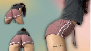 Shaking and bouncing my booty in my pink shorts